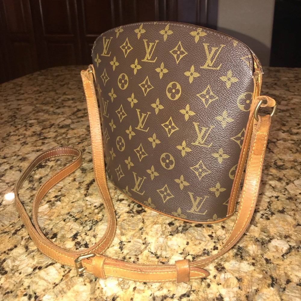 Authentic LV monogram Drouot crossbody